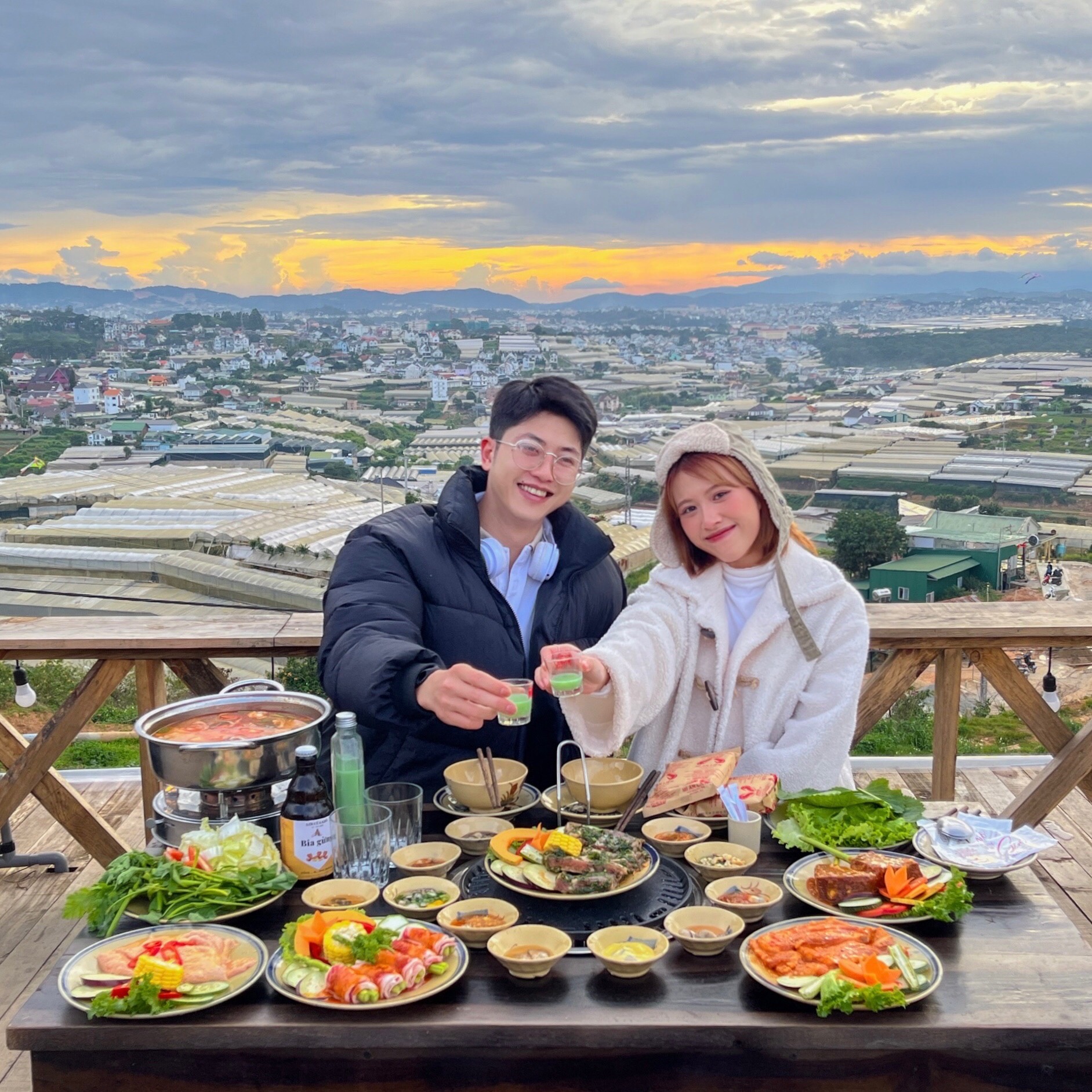 Dịch Vụ Ăn Uống 